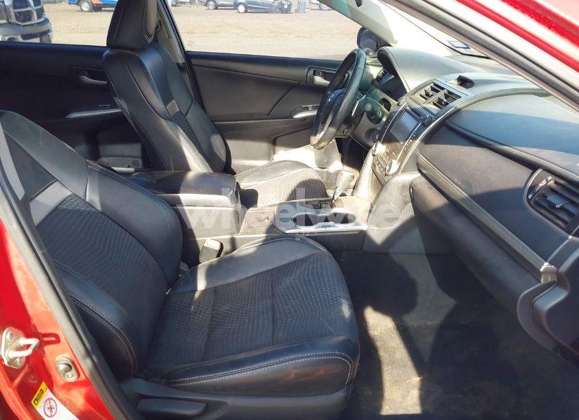 Photo 5 of 2014 Toyota Camry SE (VIN 4T1BF1FK2EU772694)