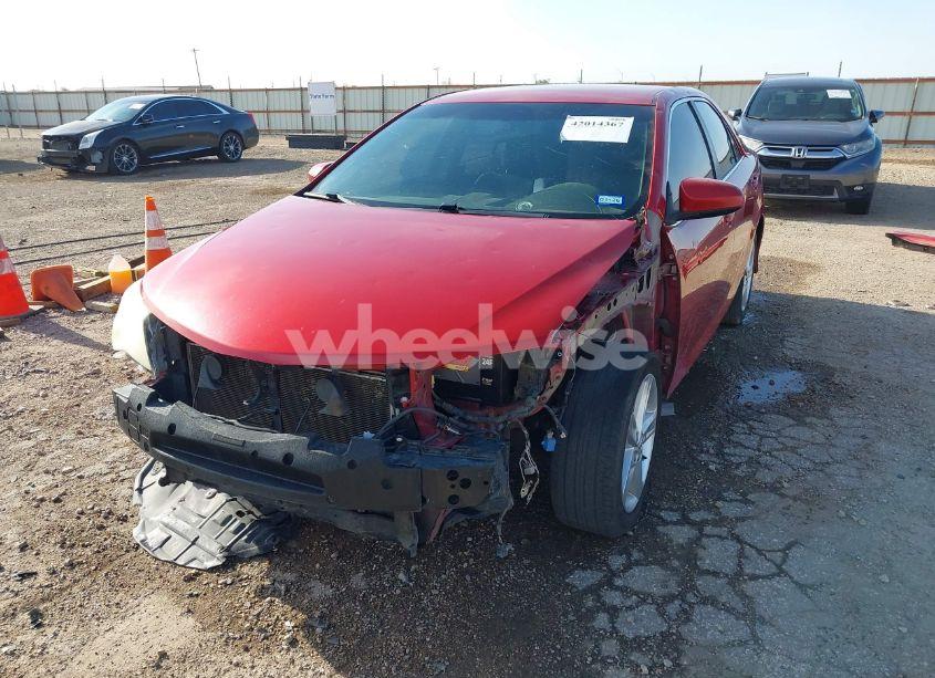 Photo 6 of 2014 Toyota Camry SE (VIN 4T1BF1FK2EU772694)