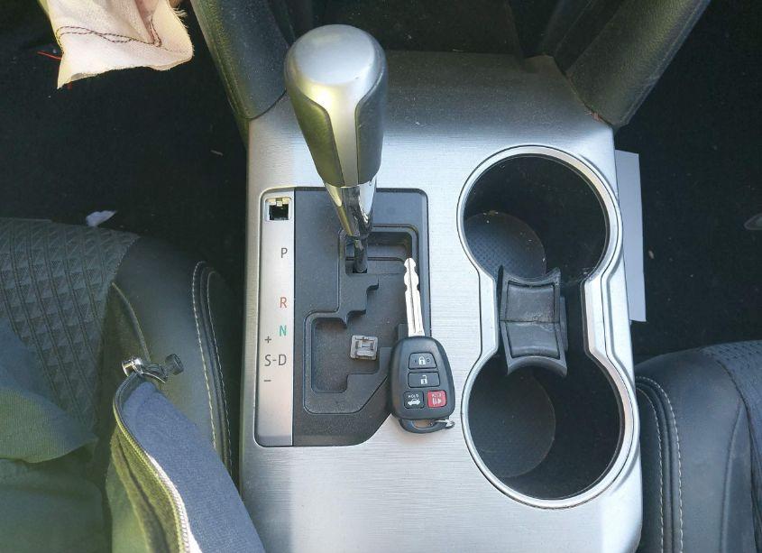 Photo 11 of 2014 Toyota Camry SE (VIN 4T1BF1FK2EU773991)