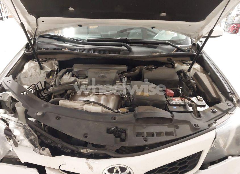 Photo 10 of 2014 Toyota Camry SE (VIN 4T1BF1FK2EU789270)