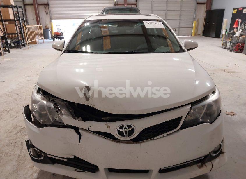 Photo 12 of 2014 Toyota Camry SE (VIN 4T1BF1FK2EU789270)