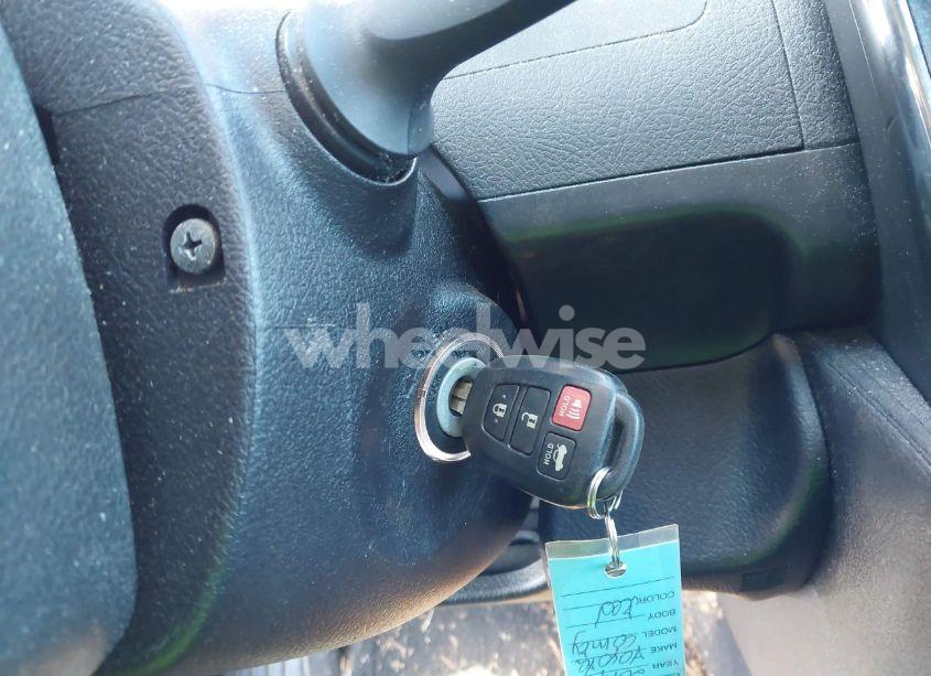 Photo 11 of 2014 Toyota Camry SE (VIN 4T1BF1FK2EU791407)