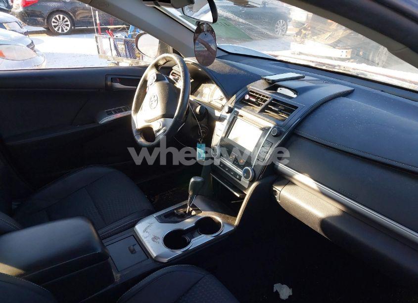 Photo 5 of 2014 Toyota Camry SE (VIN 4T1BF1FK2EU791407)