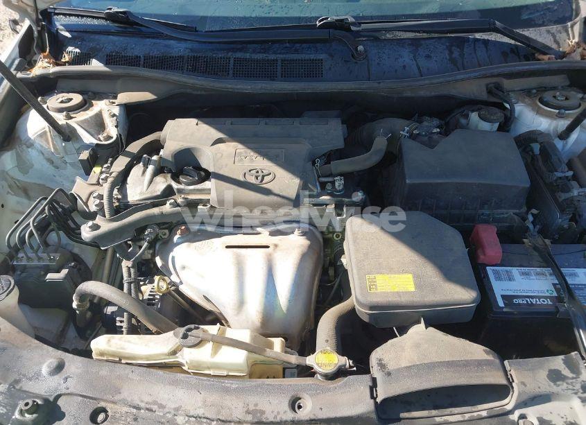 Photo 10 of 2014 Toyota Camry SE (VIN 4T1BF1FK2EU792136)