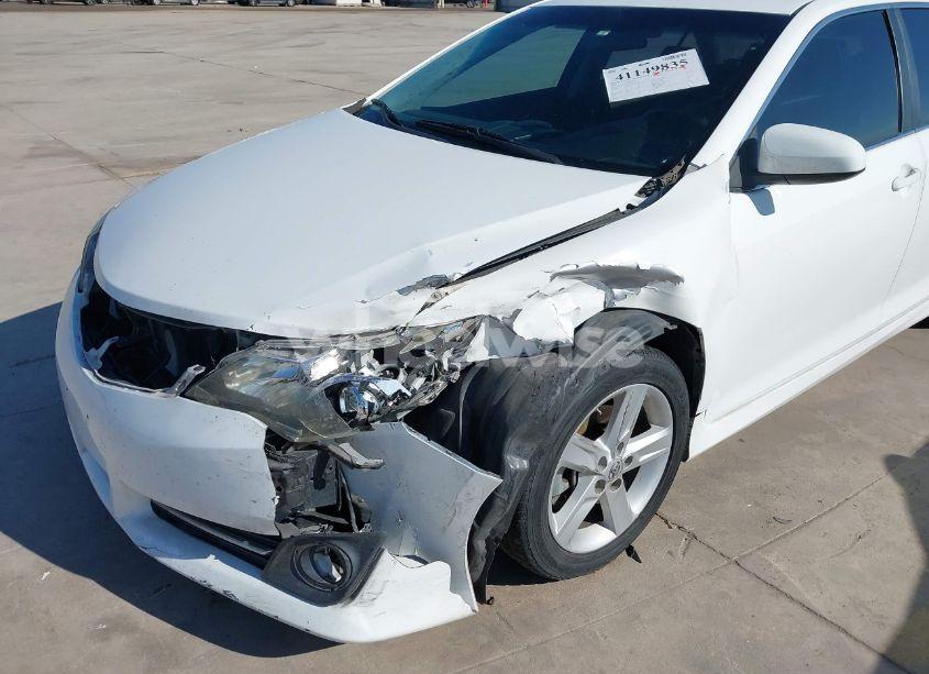 Photo 6 of 2014 Toyota Camry SE (VIN 4T1BF1FK2EU805287)