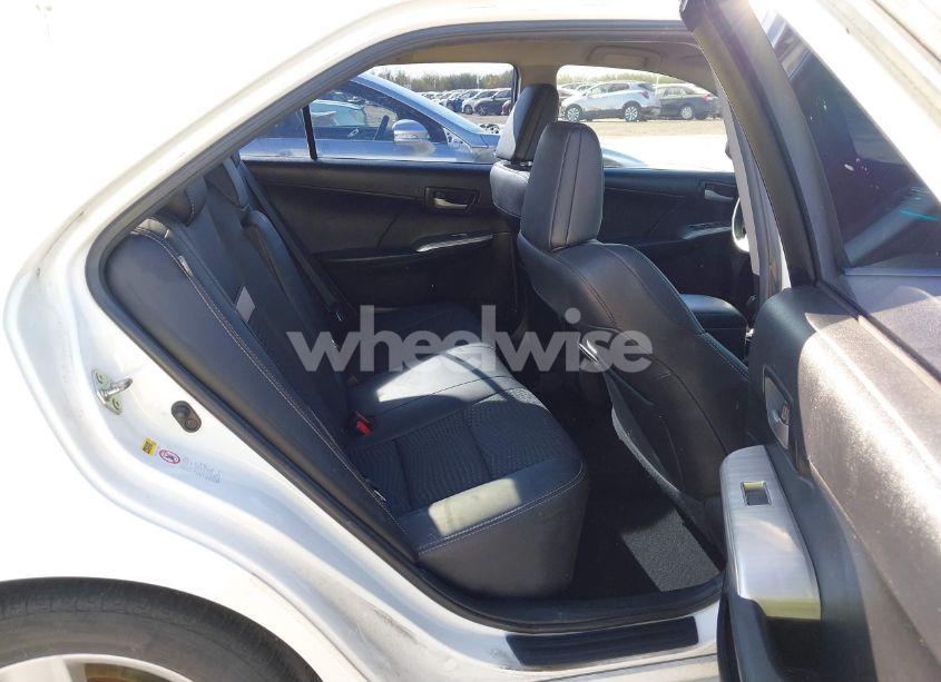 Photo 8 of 2014 Toyota Camry SE (VIN 4T1BF1FK2EU805287)