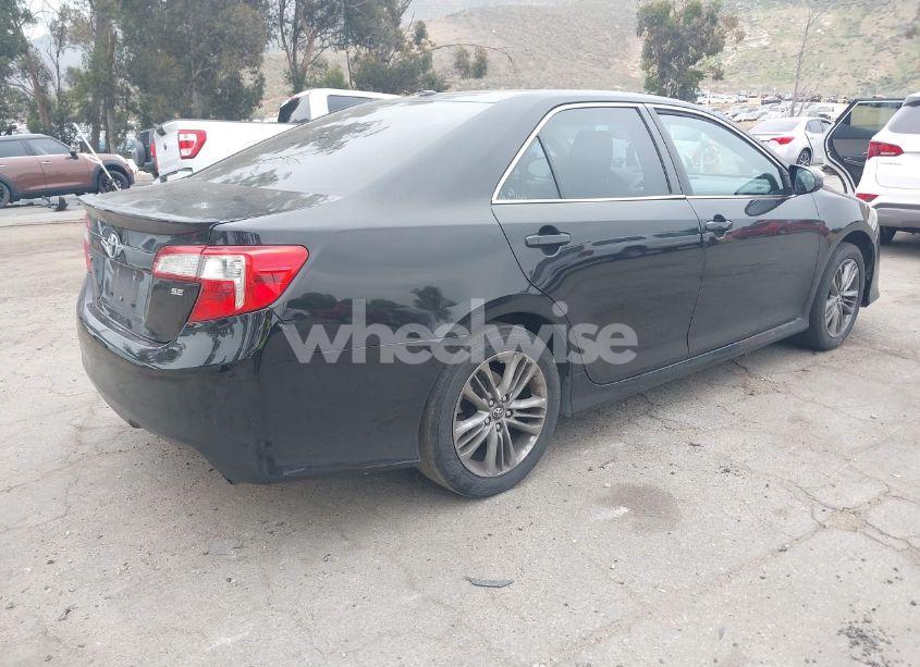 Photo 4 of 2014 Toyota Camry SE SPORT (VIN 4T1BF1FK2EU816743)