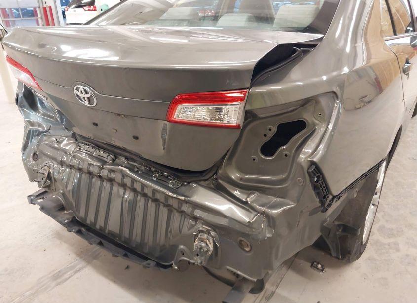 Photo 6 of 2014 Toyota Camry L (VIN 4T1BF1FK2EU830514)