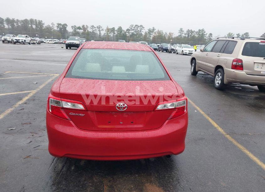 Photo 16 of 2014 Toyota Camry L (VIN 4T1BF1FK2EU835678)