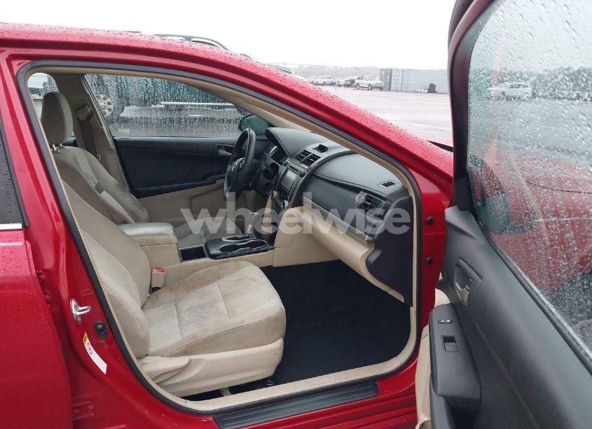 Photo 5 of 2014 Toyota Camry L (VIN 4T1BF1FK2EU835678)