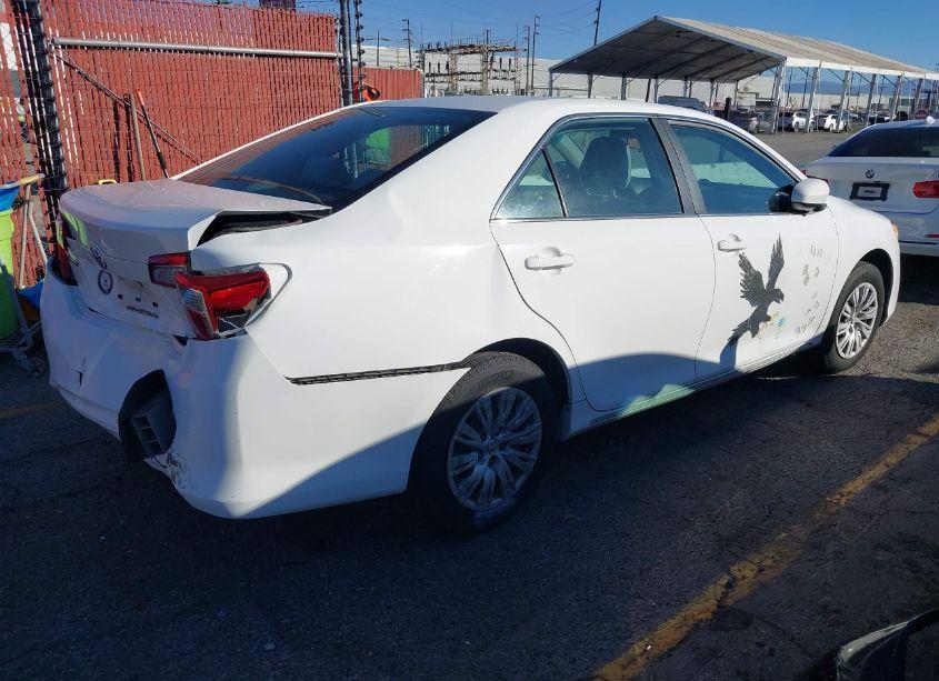 Photo 4 of 2014 Toyota Camry LE (VIN 4T1BF1FK2EU848883)