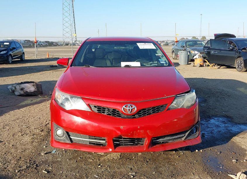 Photo 12 of 2014 Toyota Camry SE (VIN 4T1BF1FK2EU856174)