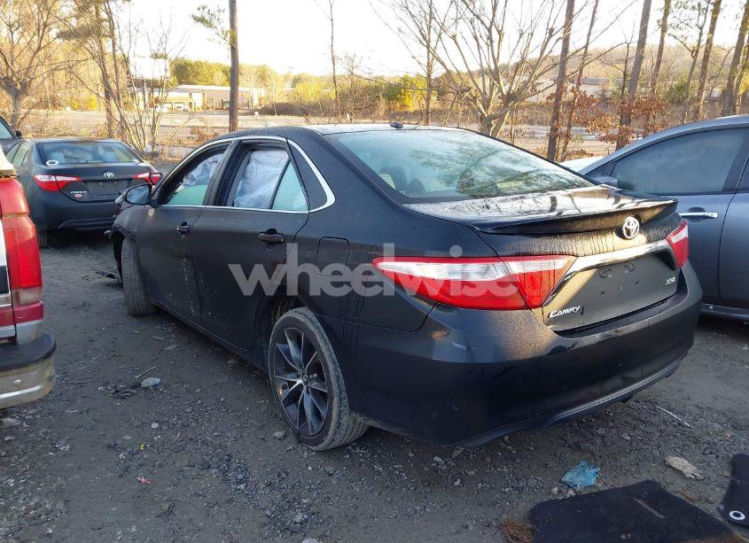 Photo 13 of 2015 Toyota Camry XSE (VIN 4T1BF1FK2FU007387)