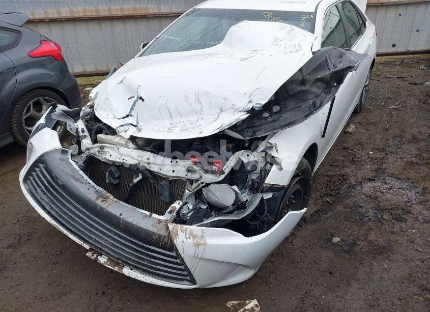 Photo 6 of 2015 Toyota Camry LE (VIN 4T1BF1FK2FU032063)