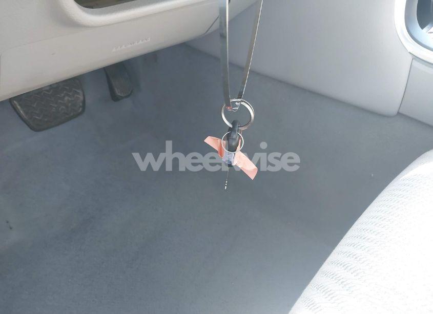 Photo 11 of 2015 Toyota Camry LE (VIN 4T1BF1FK2FU034542)