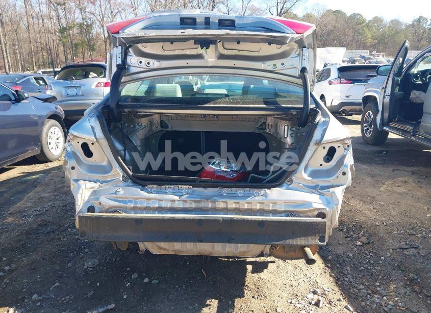 Photo 17 of 2015 Toyota Camry LE (VIN 4T1BF1FK2FU034542)