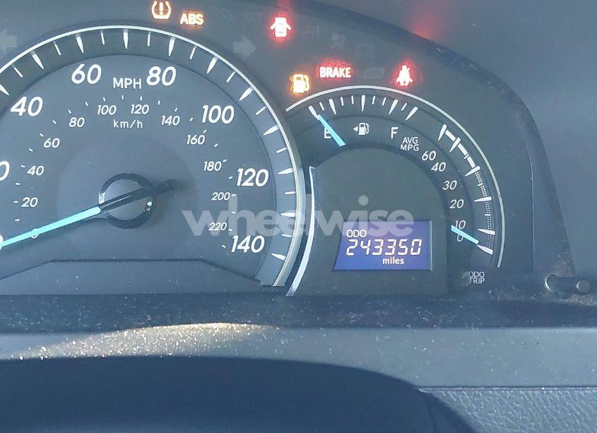 Photo 15 of 2015 Toyota Camry LE (VIN 4T1BF1FK2FU059232)