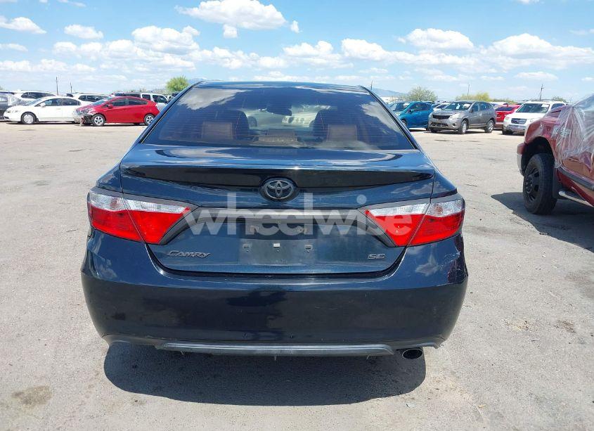Photo 17 of 2015 Toyota Camry SE (VIN 4T1BF1FK2FU073700)