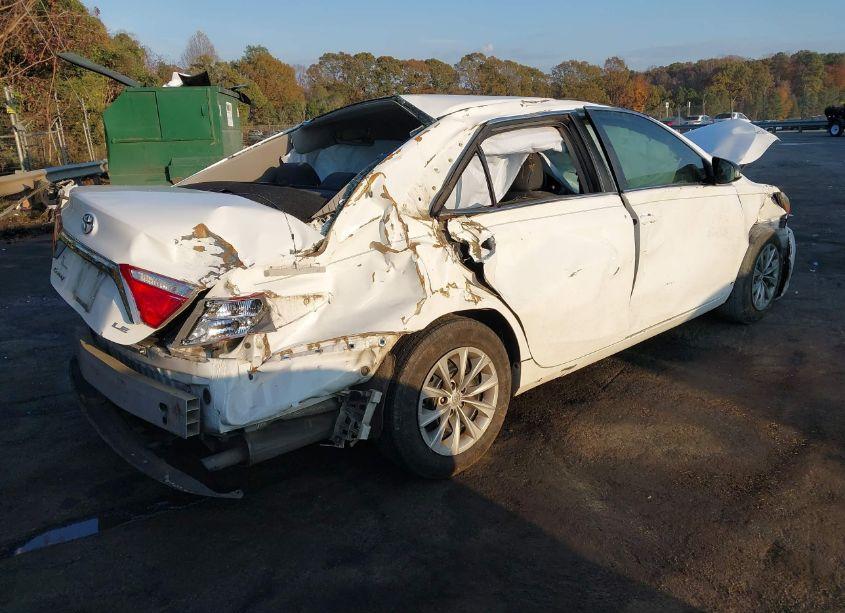 Photo 4 of 2015 Toyota Camry LE (VIN 4T1BF1FK2FU087970)