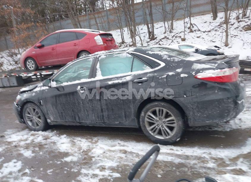 Photo 14 of 2015 Toyota Camry SE (VIN 4T1BF1FK2FU110003)