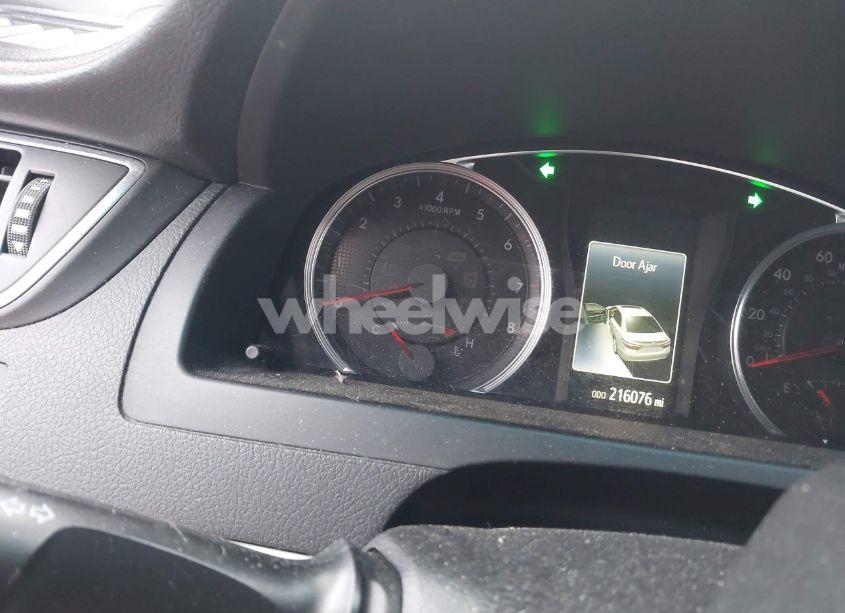 Photo 15 of 2015 Toyota Camry SE (VIN 4T1BF1FK2FU110003)