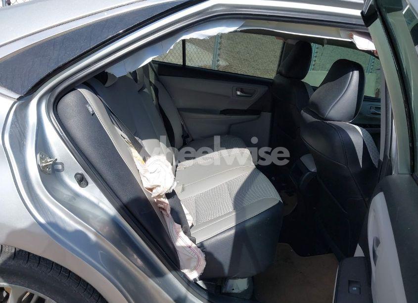 Photo 8 of 2015 Toyota Camry SE (VIN 4T1BF1FK2FU110759)