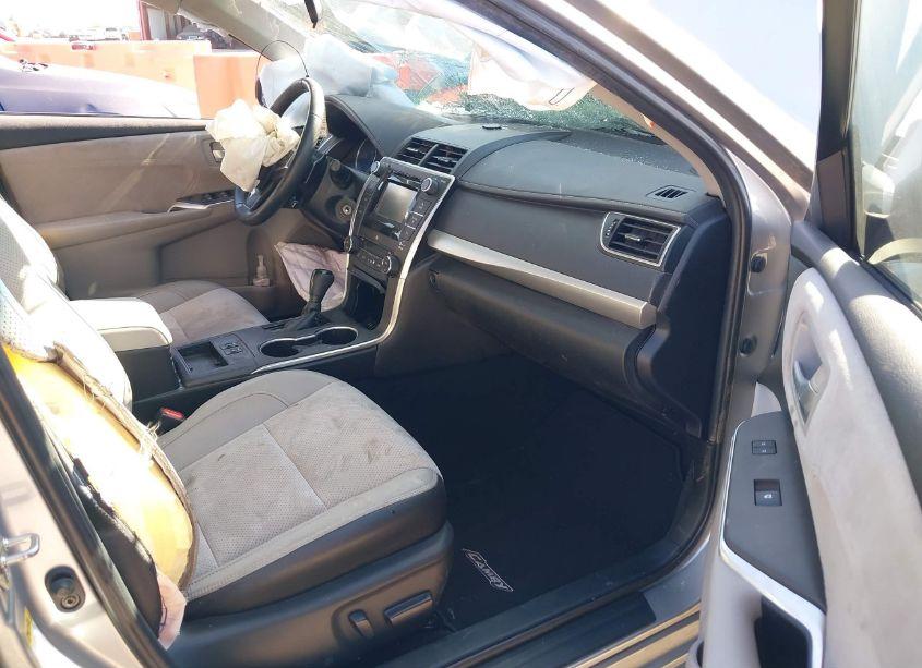 Photo 5 of 2015 Toyota Camry XSE (VIN 4T1BF1FK2FU114570)