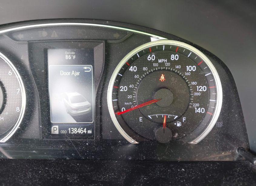 Photo 15 of 2015 Toyota Camry SE (VIN 4T1BF1FK2FU114777)