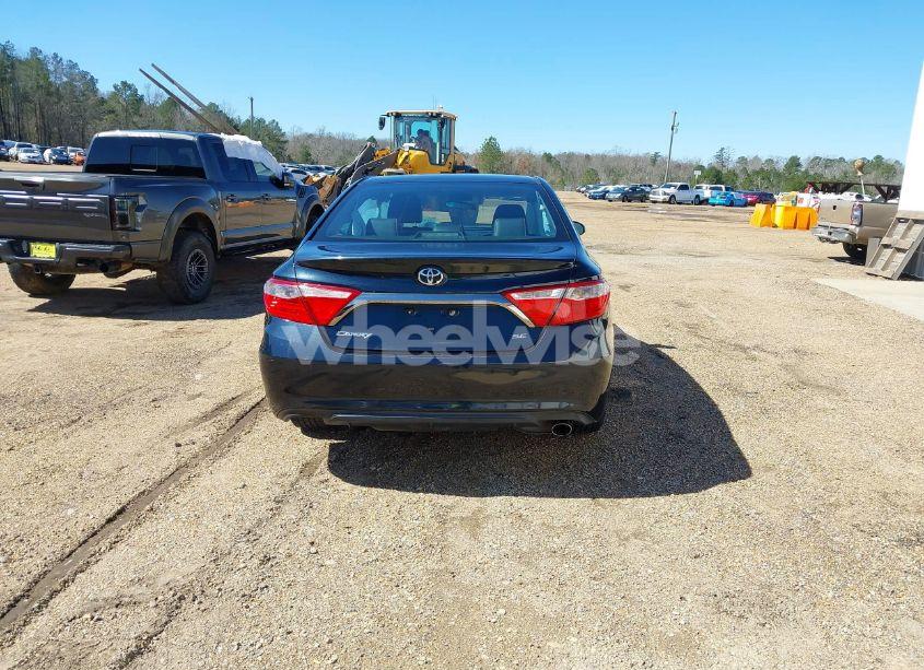 Photo 17 of 2015 Toyota Camry SE (VIN 4T1BF1FK2FU486085)