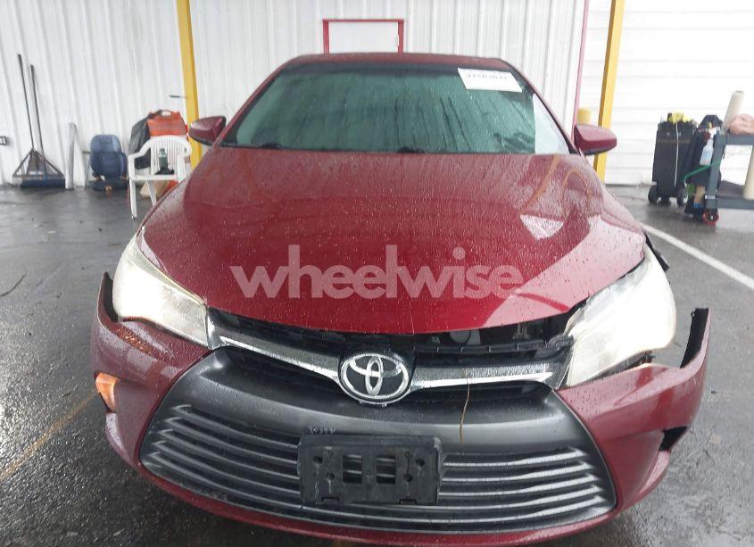 Photo 12 of 2015 Toyota Camry LE (VIN 4T1BF1FK2FU883067)