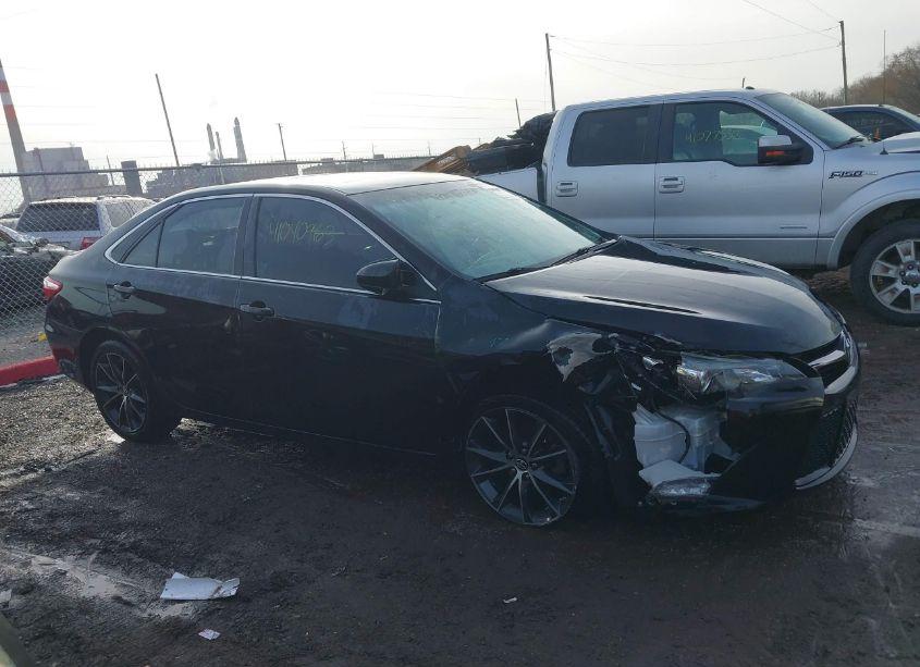 Photo 13 of 2015 Toyota Camry XSE (VIN 4T1BF1FK2FU920022)