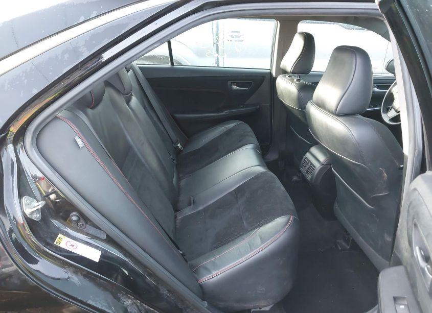 Photo 8 of 2015 Toyota Camry XSE (VIN 4T1BF1FK2FU920022)