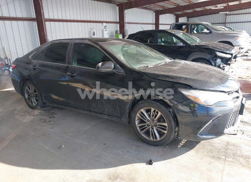 Photo 13 of 2015 Toyota Camry LE (VIN 4T1BF1FK2FU935958)
