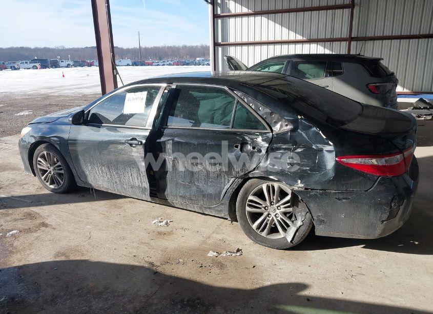 Photo 14 of 2015 Toyota Camry LE (VIN 4T1BF1FK2FU935958)