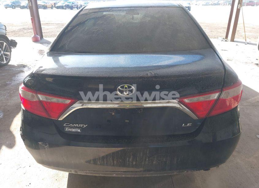 Photo 16 of 2015 Toyota Camry LE (VIN 4T1BF1FK2FU935958)