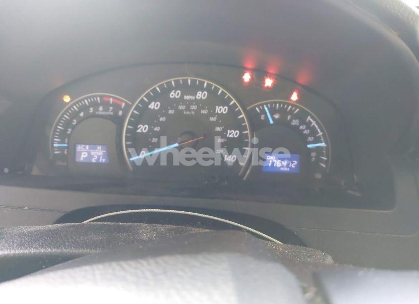 Photo 7 of 2015 Toyota Camry LE (VIN 4T1BF1FK2FU935958)