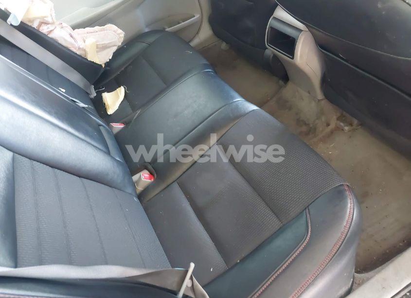 Photo 8 of 2015 Toyota Camry LE (VIN 4T1BF1FK2FU935958)