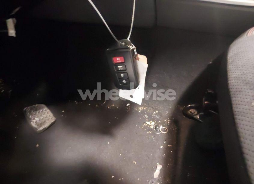 Photo 11 of 2015 Toyota Camry XSE (VIN 4T1BF1FK2FU963226)