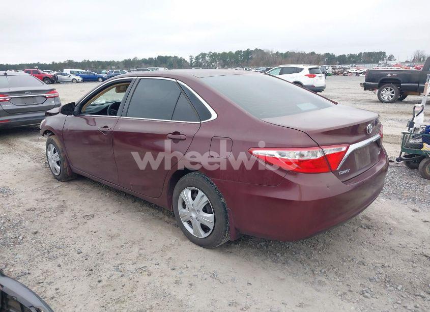 Photo 3 of 2015 Toyota Camry LE (VIN 4T1BF1FK2FU983198)
