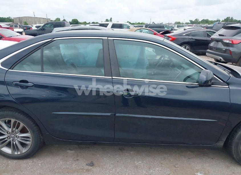 Photo 13 of 2016 Toyota Camry SE (VIN 4T1BF1FK2GU116644)