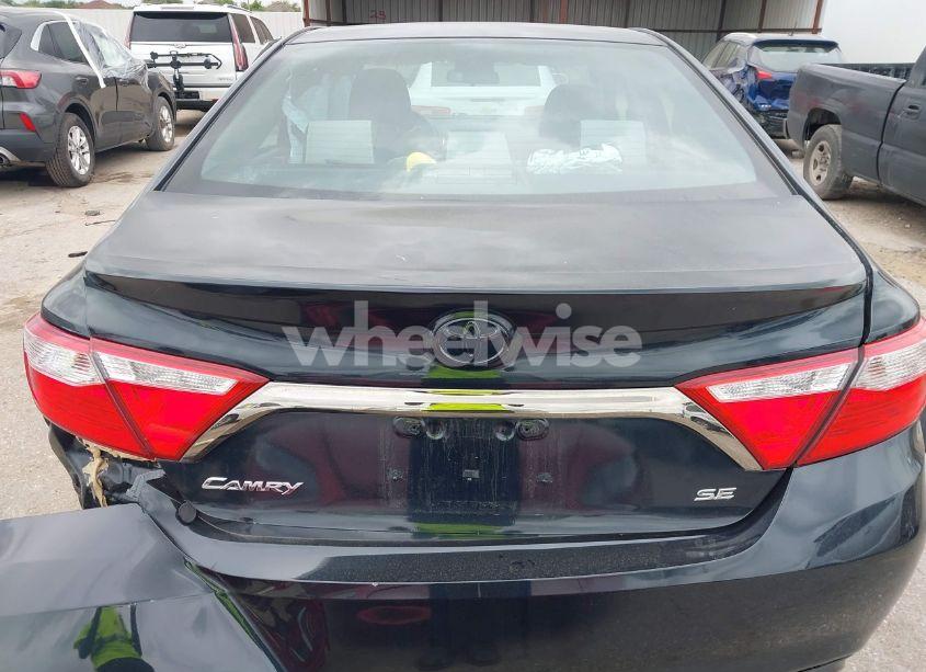 Photo 16 of 2016 Toyota Camry SE (VIN 4T1BF1FK2GU116644)