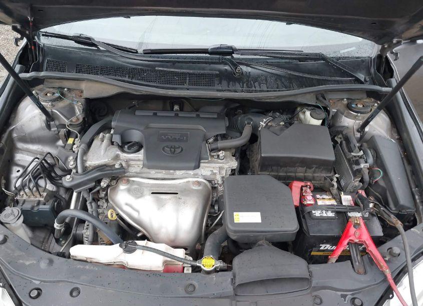 Photo 10 of 2016 Toyota Camry SE (VIN 4T1BF1FK2GU120869)