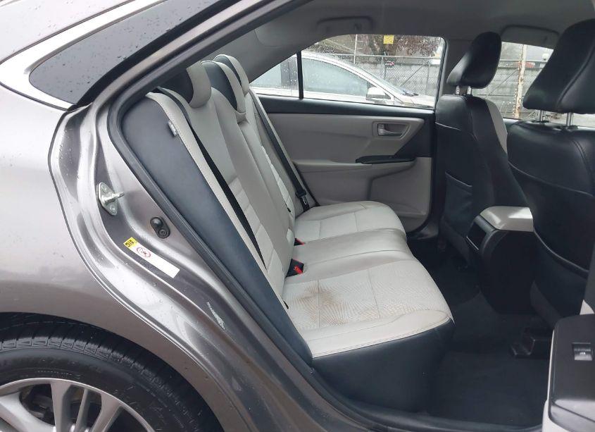 Photo 8 of 2016 Toyota Camry SE (VIN 4T1BF1FK2GU120869)