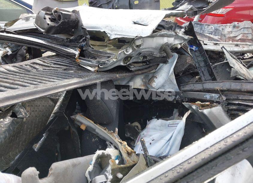 Photo 5 of 2016 Toyota Camry LE (VIN 4T1BF1FK2GU121956)