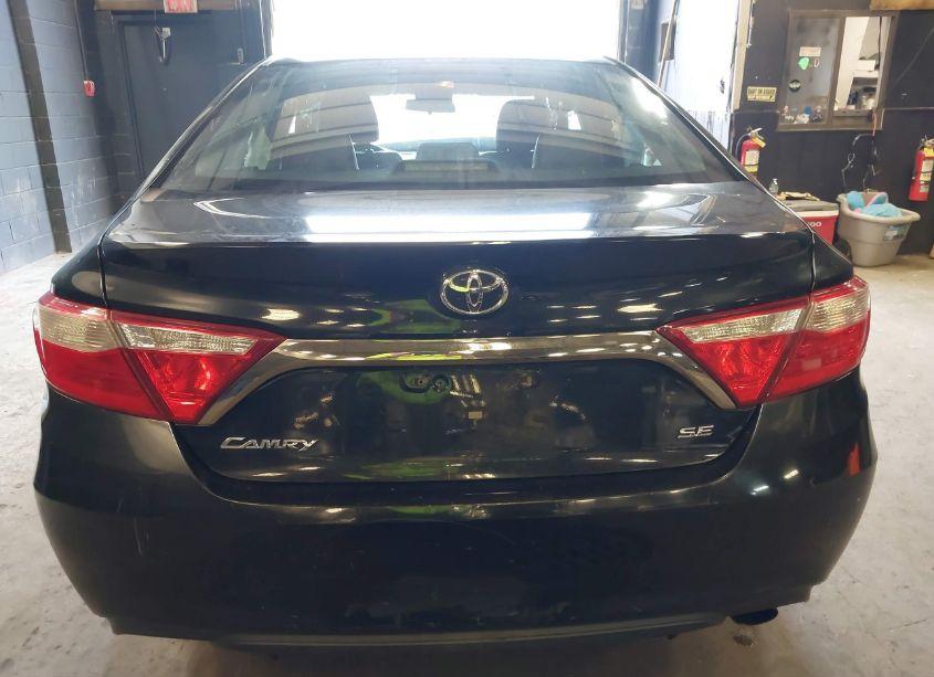 Photo 16 of 2016 Toyota Camry SE (VIN 4T1BF1FK2GU125537)