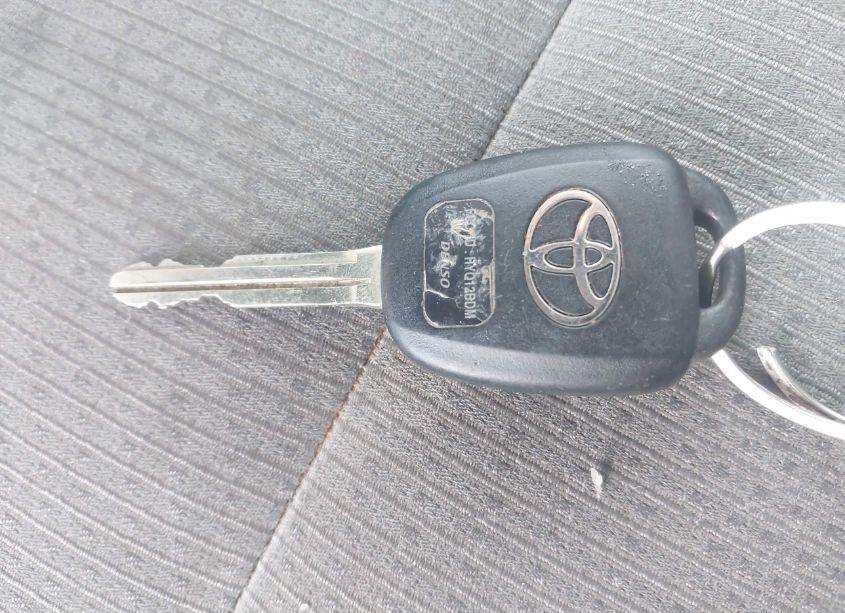 Photo 11 of 2016 Toyota Camry SE (VIN 4T1BF1FK2GU136215)