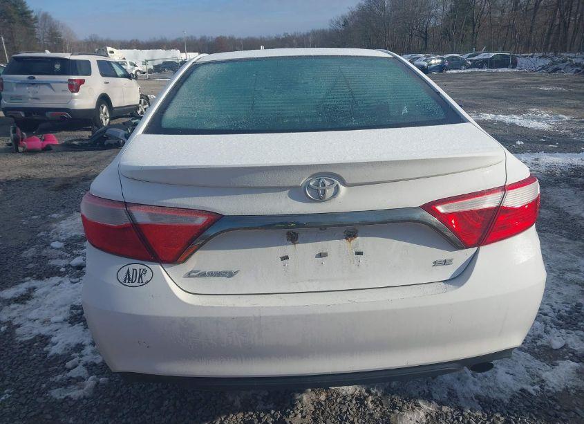 Photo 16 of 2016 Toyota Camry SE (VIN 4T1BF1FK2GU136215)