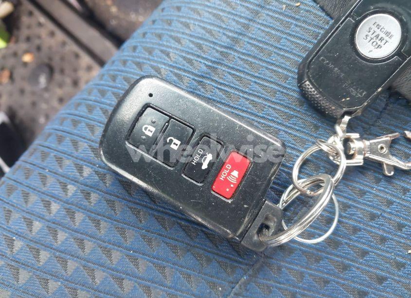 Photo 11 of 2016 Toyota Camry SE (VIN 4T1BF1FK2GU141706)