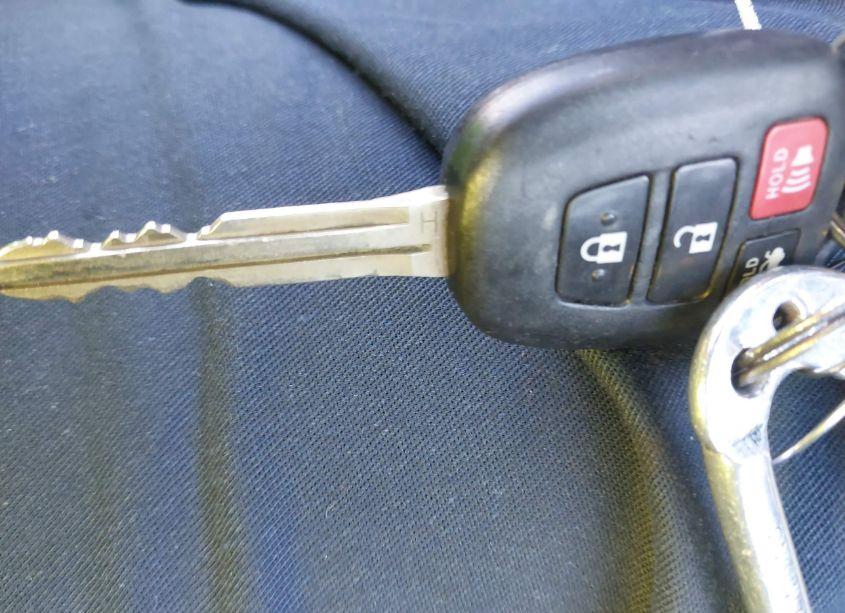 Photo 11 of 2016 Toyota Camry SE (VIN 4T1BF1FK2GU143522)