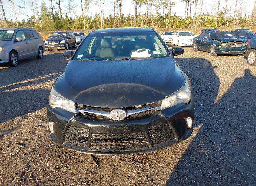 Photo 12 of 2016 Toyota Camry SE (VIN 4T1BF1FK2GU143522)